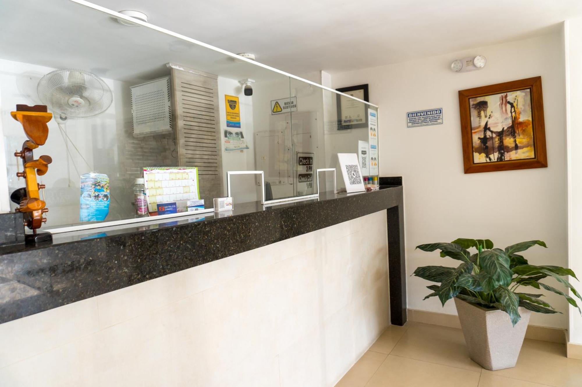 Hotel Zamay Plus Santa Marta  Ngoại thất bức ảnh